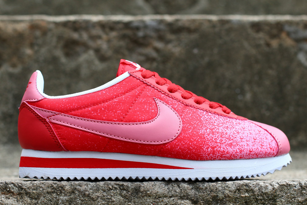 NIKE CORTEZ [R. 4] - Cliquez sur l'image pour la fermer